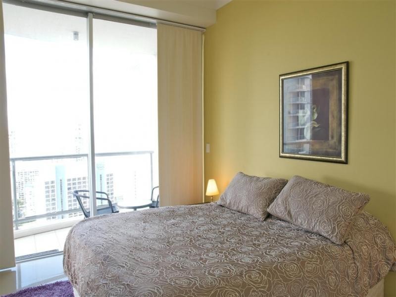 33/23 Ferny Avenue, Surfers Paradise QLD 4217