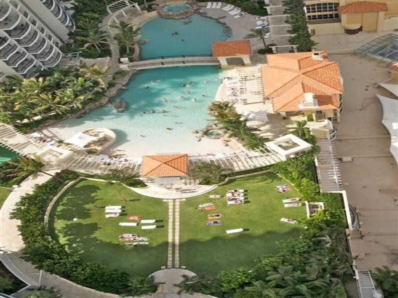 33/23 Ferny Avenue, Surfers Paradise QLD 4217