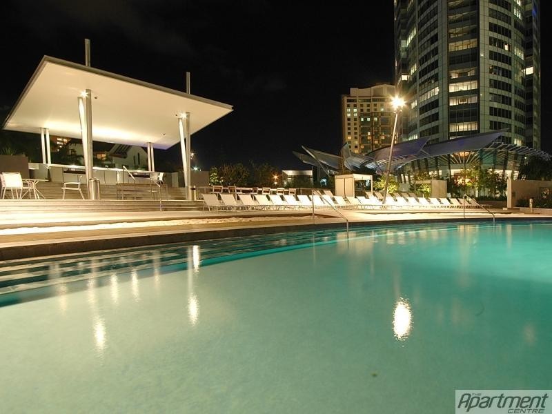 9 Q1 Hamilton Avenue, Surfers Paradise QLD 4217