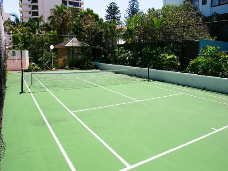 7 OCEAN ROYALE/4 BRITANNIA AVENUE, Broadbeach QLD 4218