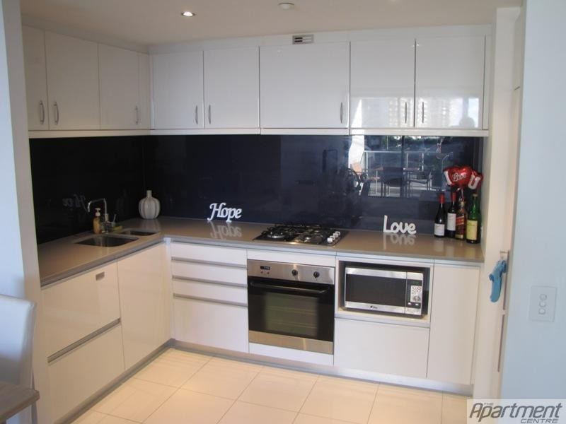 6/3184 Surfers Paradise Boulevard, Surfers Paradise QLD 4217