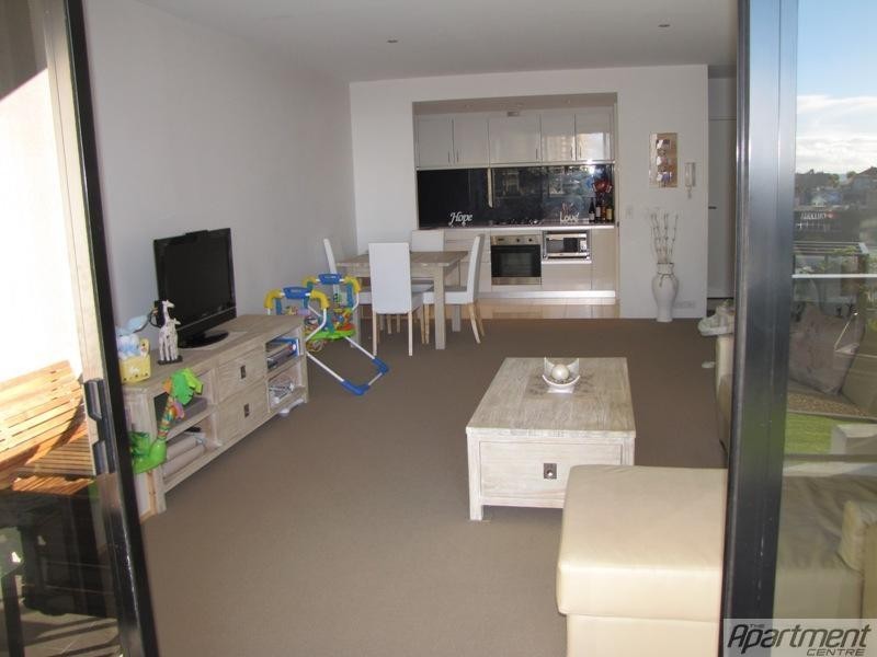 6/3184 Surfers Paradise Boulevard, Surfers Paradise QLD 4217