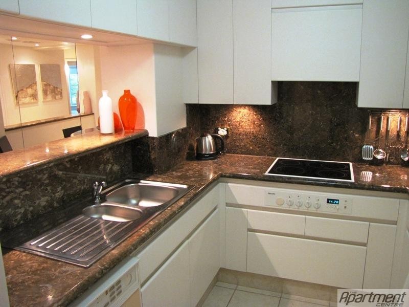 7/0 Seaworld Drive, Main Beach QLD 4217