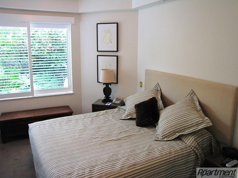 7/0 Seaworld Drive, Main Beach QLD 4217