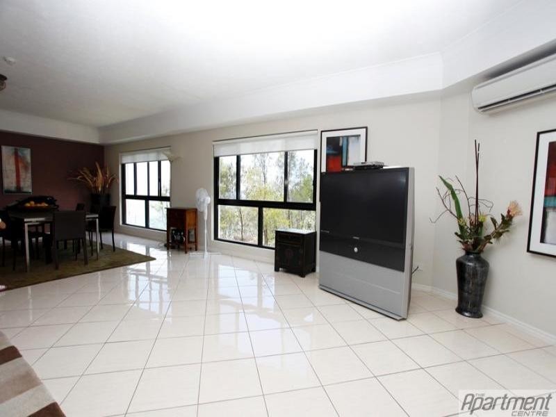 C5/2 Magic Mountain – Great Hall Drive, Mermaid Beach QLD 4218