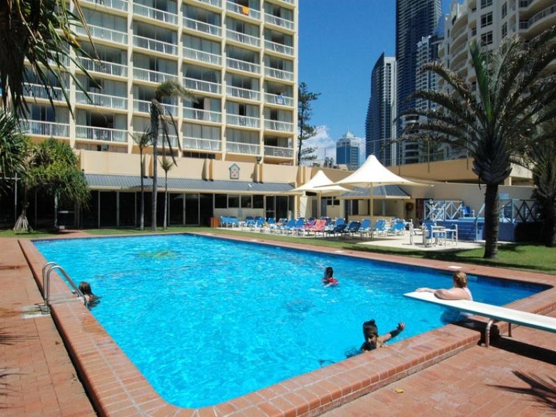 1701/44 The Esplanade – Chateau Beachside, Surfers Paradise QLD 4217