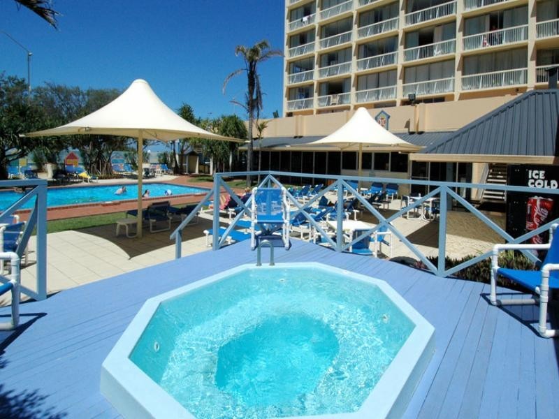 1701/44 The Esplanade – Chateau Beachside, Surfers Paradise QLD 4217