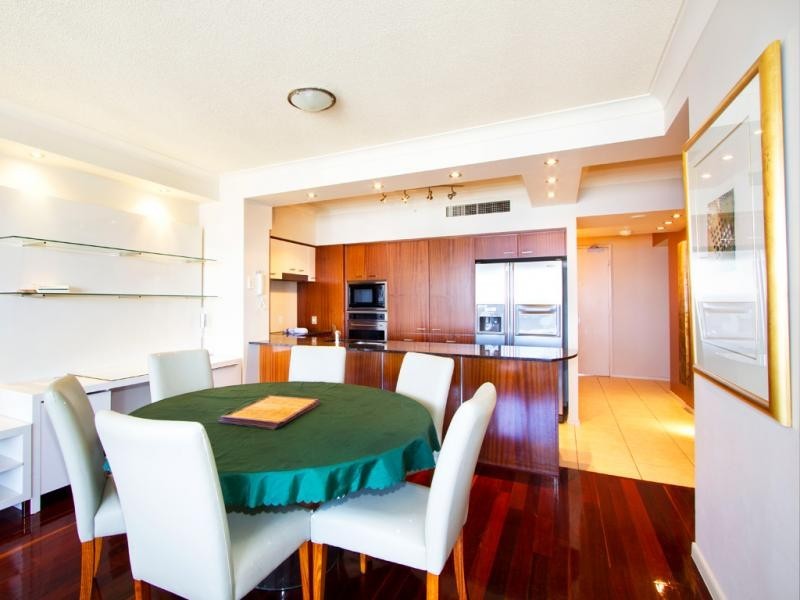 25/23 Ferny Avenue, Chevron Renaissance, Surfers Paradise QLD 4217