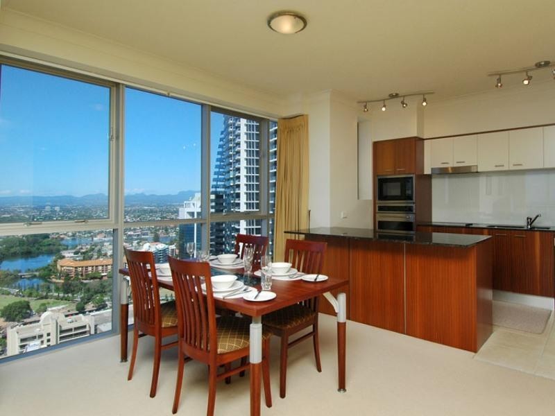 31/23 Chevron Renaissance – Ferny Avenue, Surfers Paradise QLD 4217