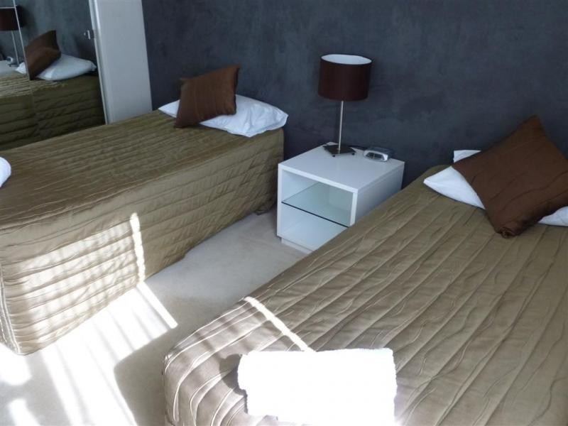 3342/23 Ferny Avenue, Surfers Paradise QLD 4217