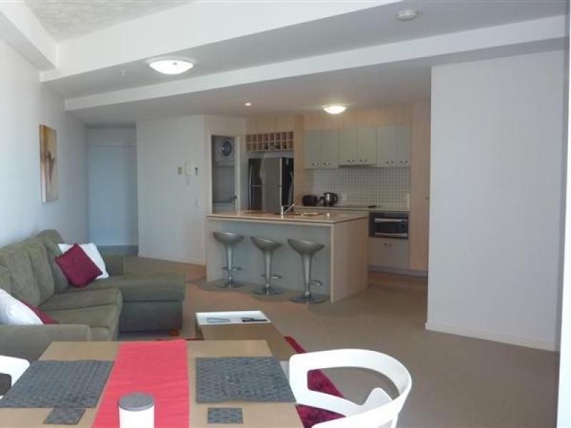 409/18 Fern Street, Surfers Paradise QLD 4217