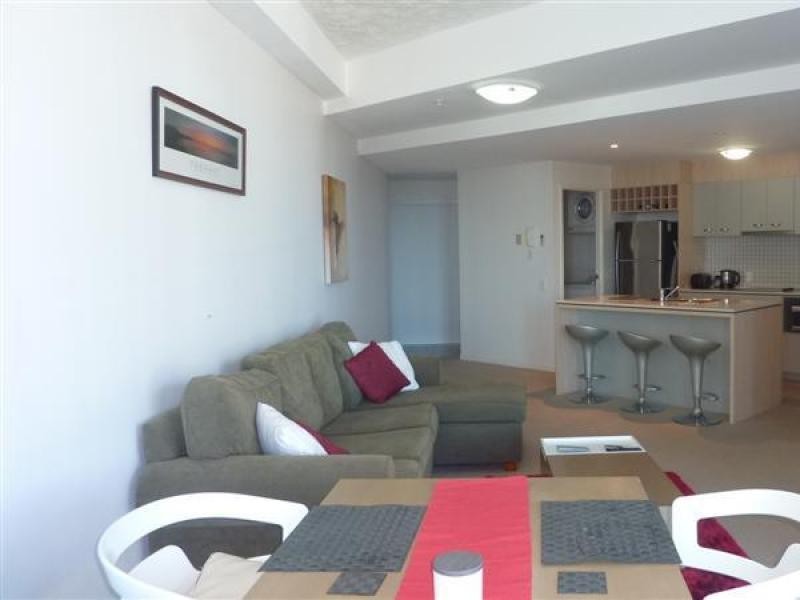 409/18 Fern Street, Surfers Paradise QLD 4217