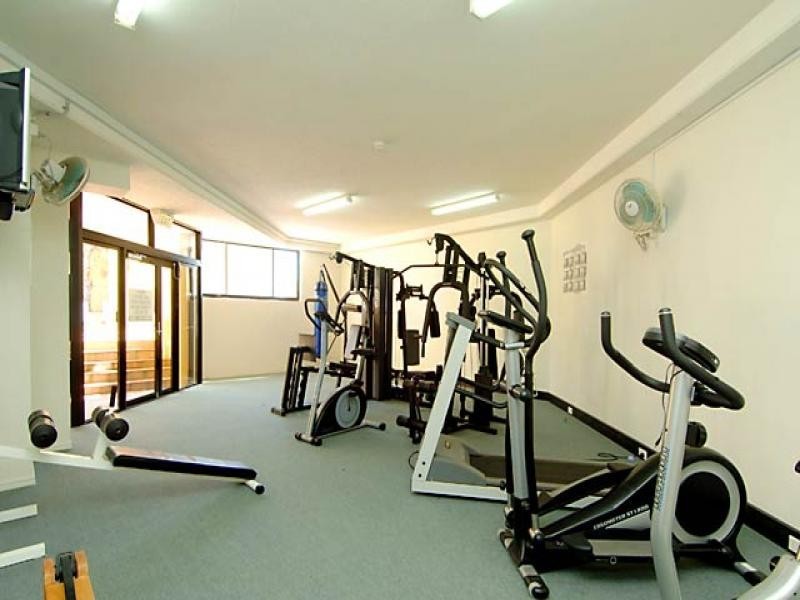 C5/2 Great Hall Drive, Mermaid Beach QLD 4218