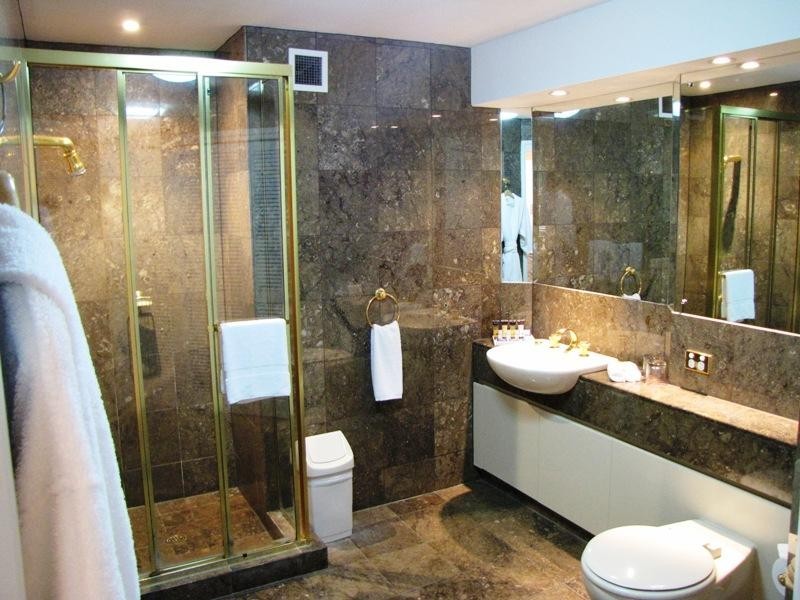 7/100 Seaworld Drive, Main Beach QLD 4217