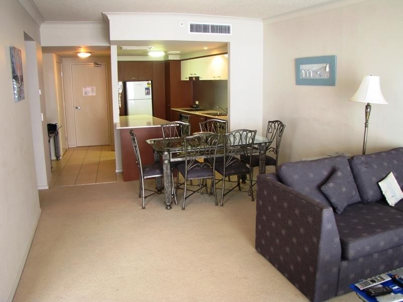 22/23 Ferny Avenue Chevron Renaissance, Surfers Paradise QLD 4217