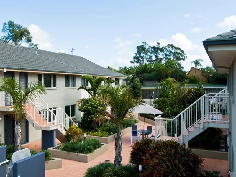 129-131 Currumburra Road, Ashmore QLD 4214