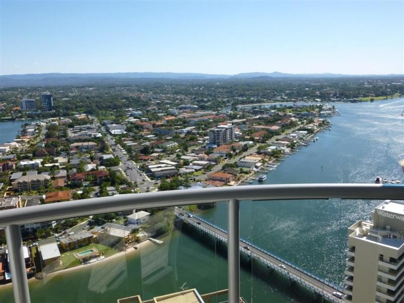 3342/23 Chevron Renaissance Ferny Avenue, Surfers Paradise QLD 4217