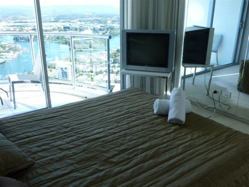 3342/23 Chevron Renaissance Ferny Avenue, Surfers Paradise QLD 4217