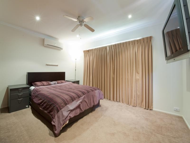 49 Salerno Street, Isle Of Capri QLD 4217