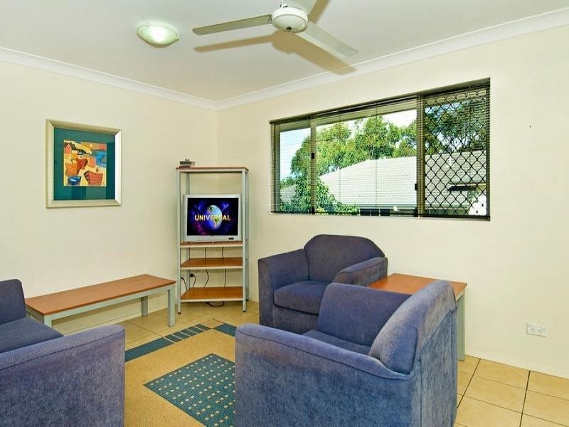 129 Currumburra Road, Ashmore QLD 4214