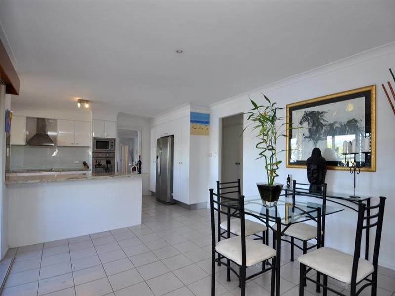 Auk Avenue, Burleigh Waters QLD 4220