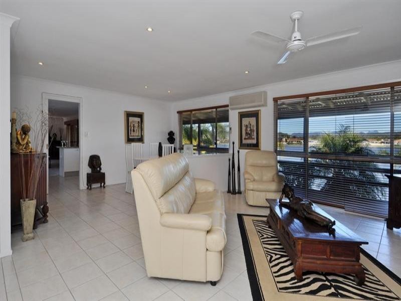 Auk Avenue, Burleigh Waters QLD 4220