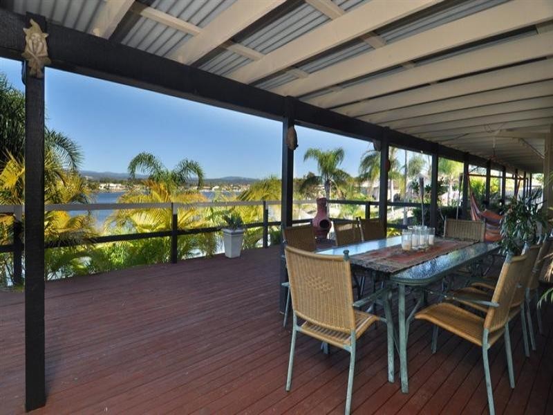 Auk Avenue, Burleigh Waters QLD 4220