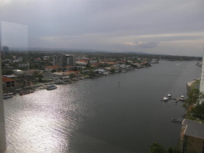 12a/2 Condor – Riverview Parade, Surfers Paradise QLD 4217