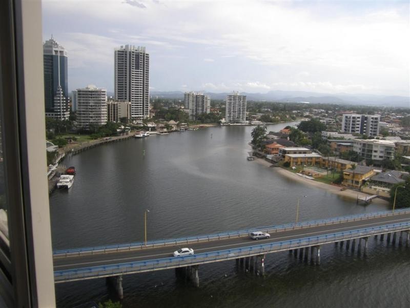 12a/2 Condor – Riverview Parade, Surfers Paradise QLD 4217