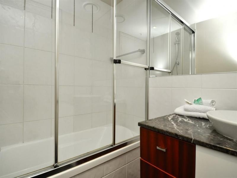 2253/23 Chevron Renaissance – Ferny Avenue, Surfers Paradise QLD 4217