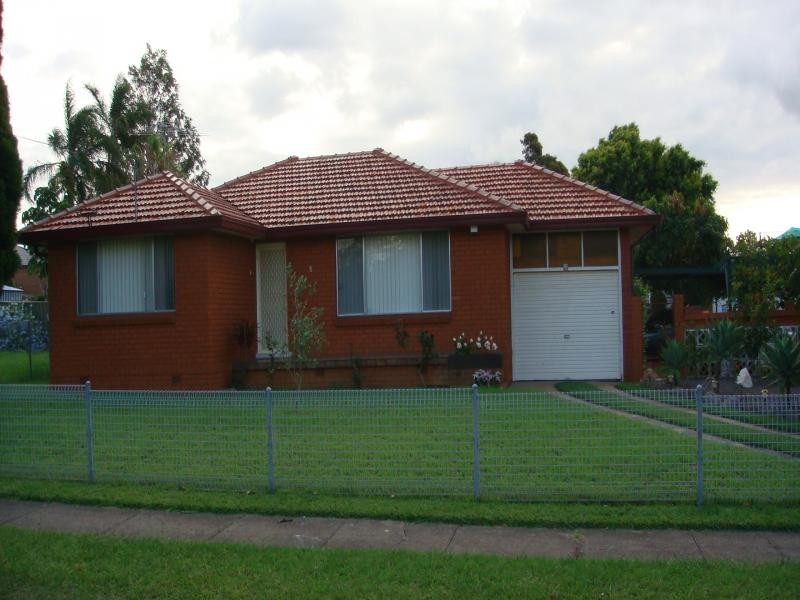 Fairfield West NSW 2165