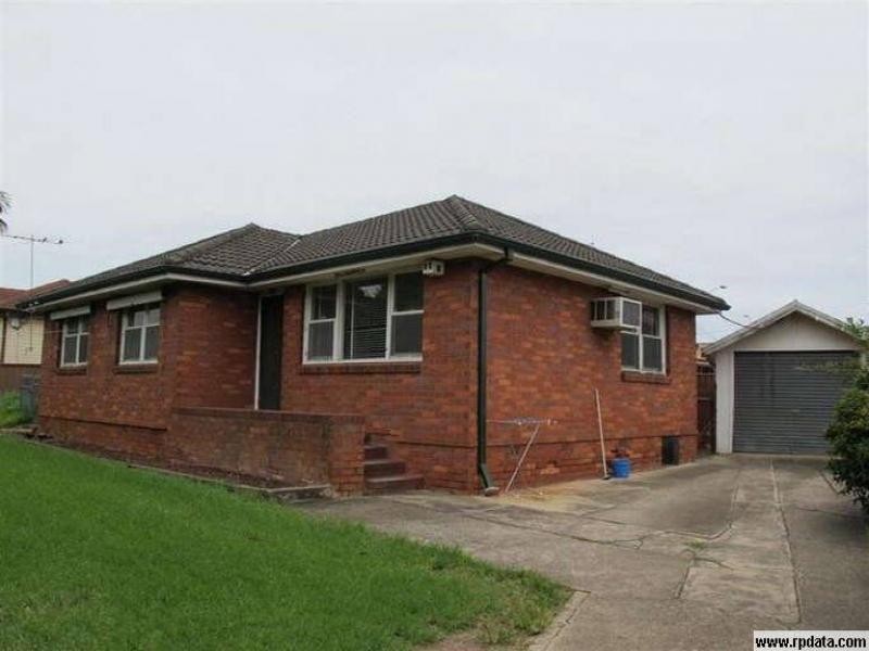 Fairfield West NSW 2165