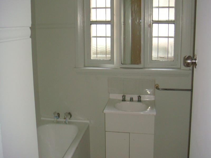 WILGA ST, Fairfield NSW 2165