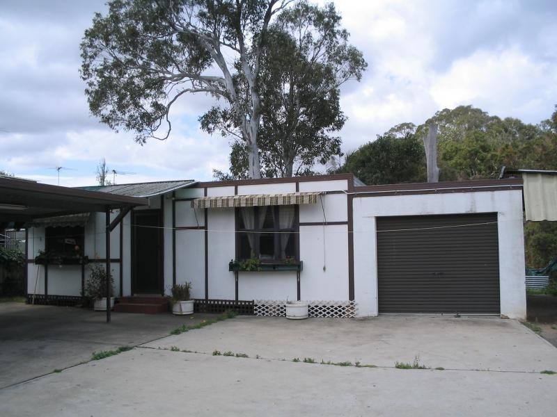 24 moore st, Canley Vale NSW 2166