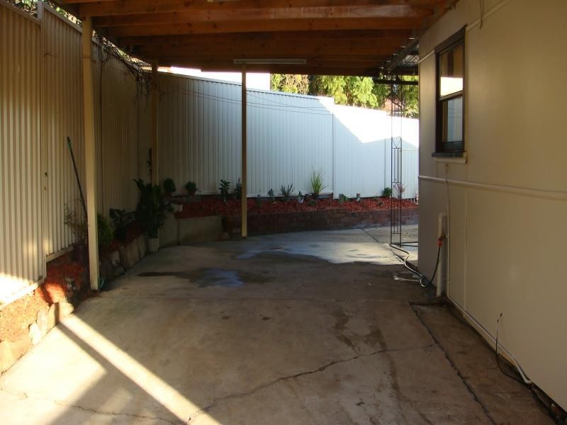 26 TUNCOOEE RD, Villawood NSW 2163