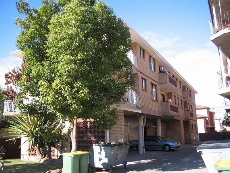 71 NELSON ST, Fairfield NSW 2165