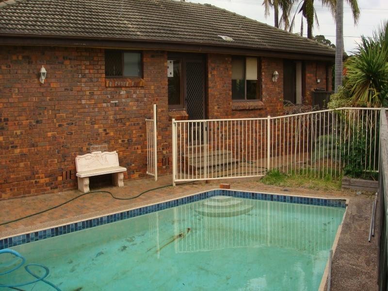 4 BEAUMONT STREET, Smithfield NSW 2164