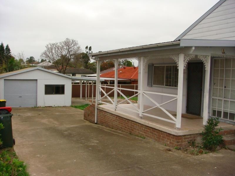 98 Albert Street, Guildford West NSW 2161