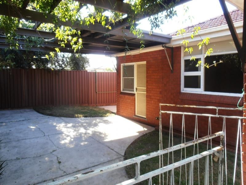 2a Box Road, Wakeley NSW 2176