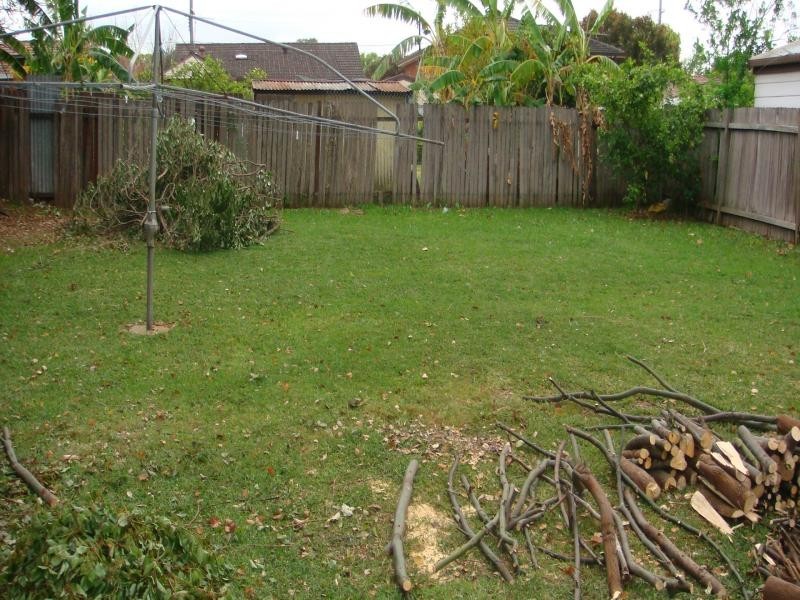 smithfield rd, Fairfield West NSW 2165
