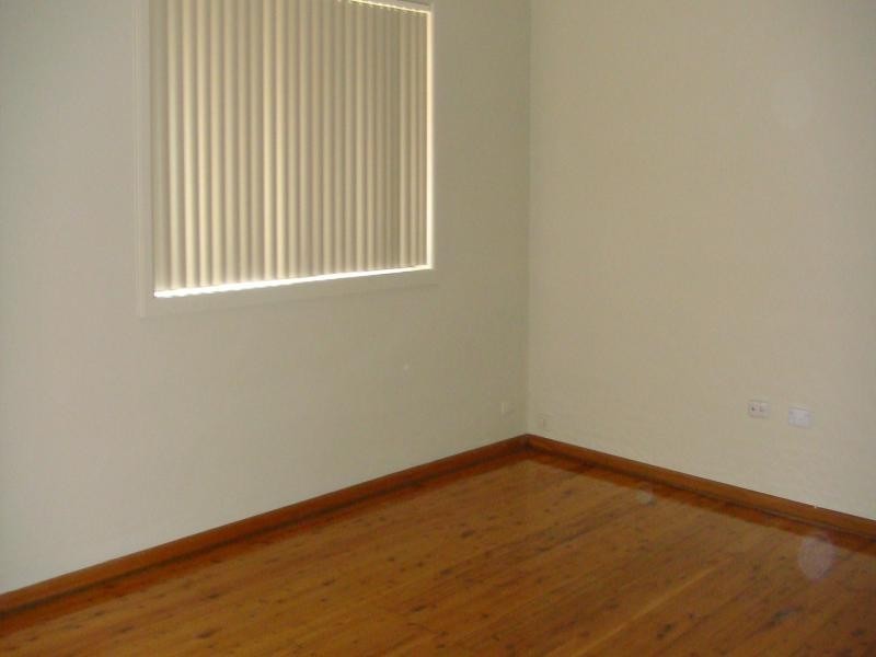 122 FAIRFIELD RD, Guildford West NSW 2161