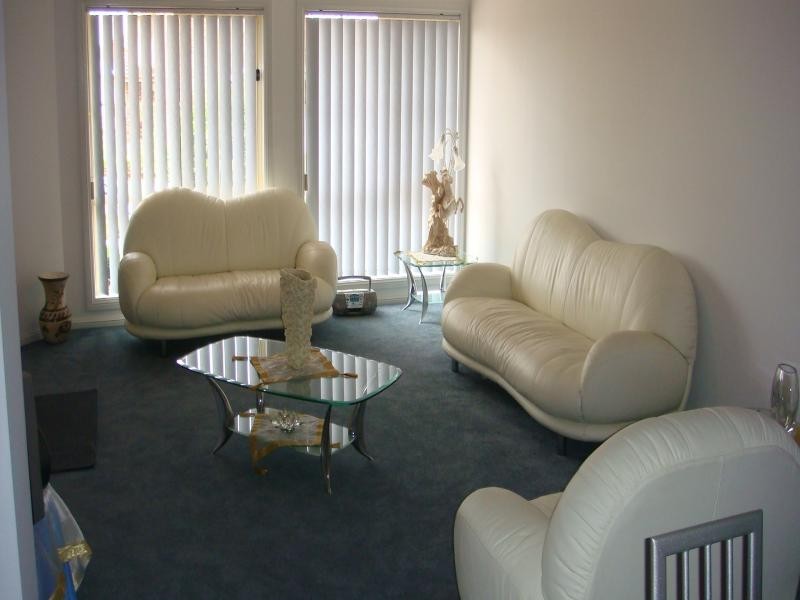 8 BRINGELLY PLACE, Bonnyrigg Heights NSW 2177