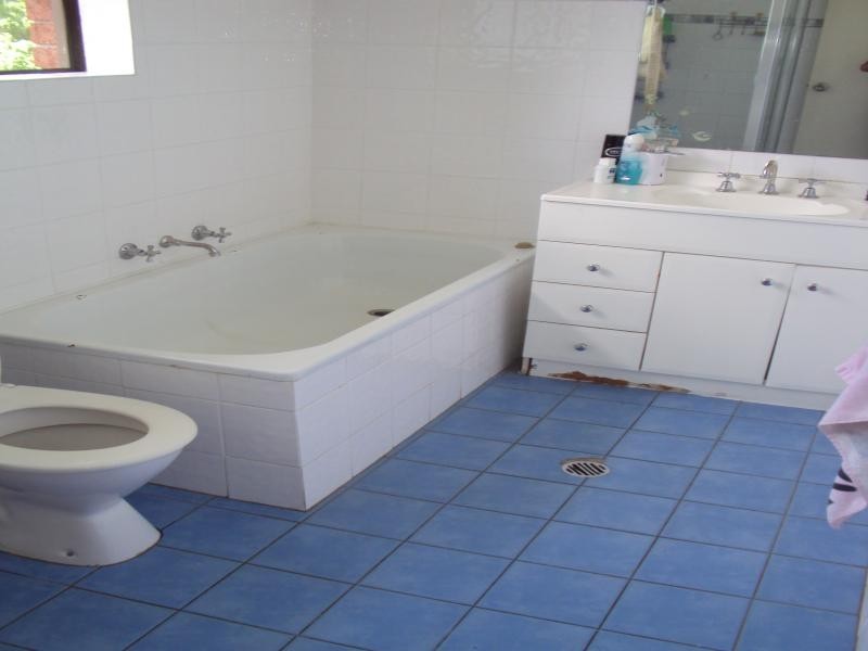 8/24 Railway Parade, Fairfield NSW 2165