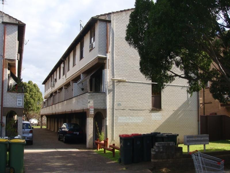 SMART ST, Fairfield NSW 2165