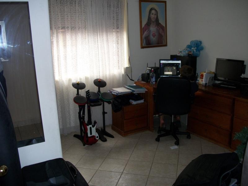 26 BAUDIN CR, Fairfield West NSW 2165