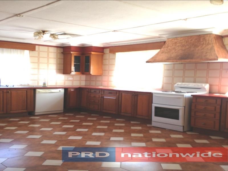 24 MOORE STREET, Canley Vale NSW 2166