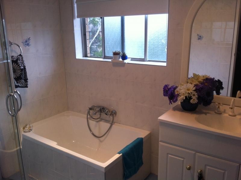 HARDY ST, Fairfield NSW 2165