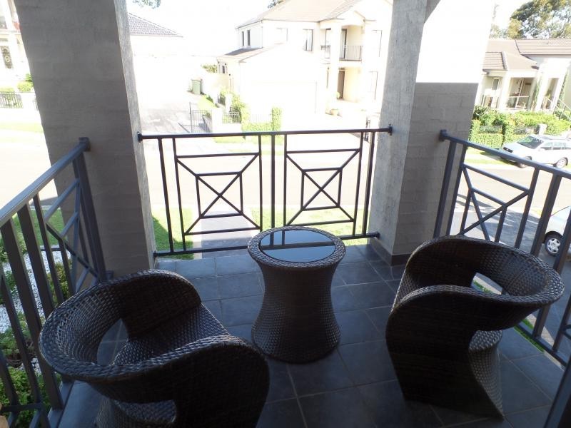 25 KIERNAN CRESENT, Abbotsbury NSW 2176