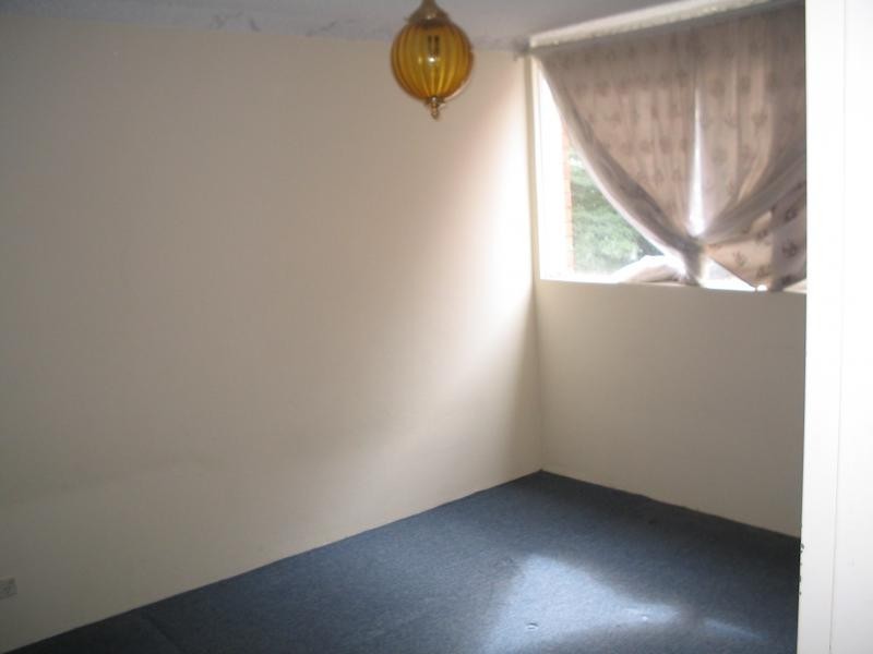 OFFER ABOVE $235K, Canley Vale NSW 2166