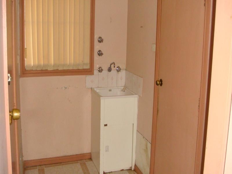 37  ANTHONY ST, Fairfield NSW 2165